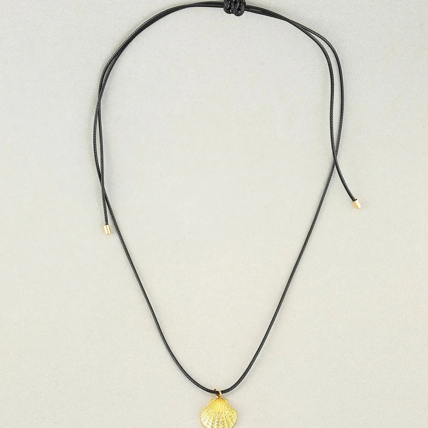 Fashion Beach Shell Conch Pendant Necklace for Women Acrylic Zinc Alloy Jewelry