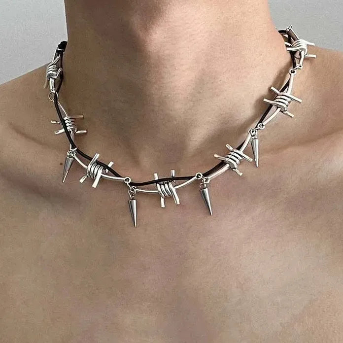Punk Metal Thorn Rivet Choker Necklace Unisex Gothic Y2K Chain Jewelry