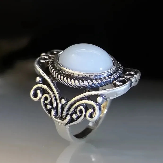 Vintage Silver Hollow Oval Simulated Opal Geometric Zinc Alloy Ring for Women
