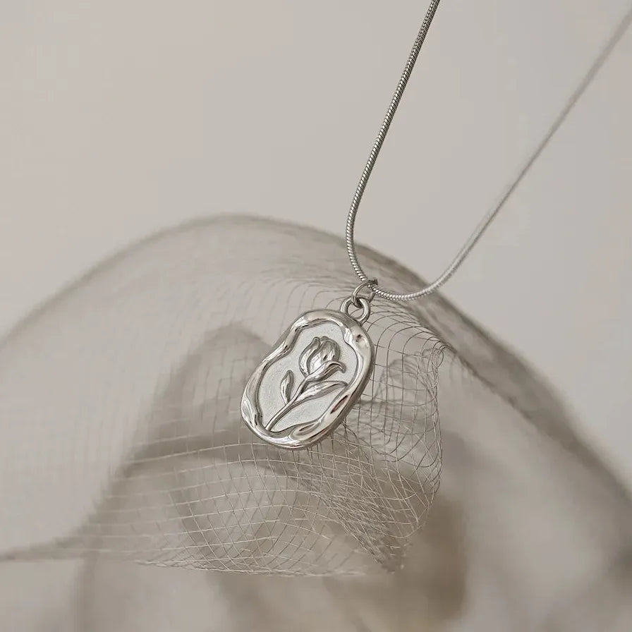 Stainless Steel Tulip Rose Pendant Necklace Waterproof Women’s Jewelry