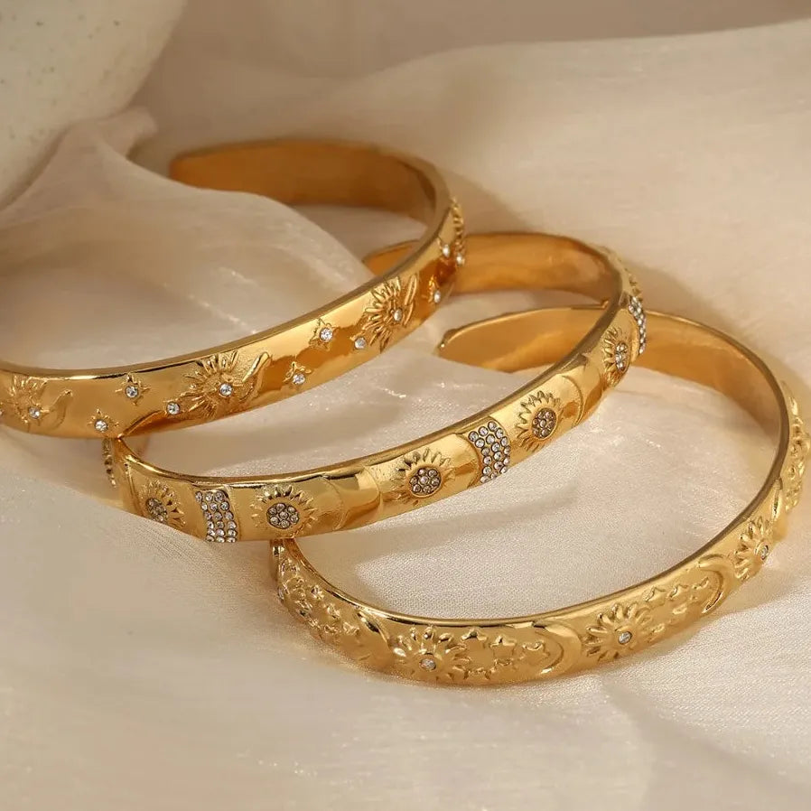 18K Gold Plated Stainless Steel Sun Moon Star Bangle Bracelet Waterproof Charm Jewelry