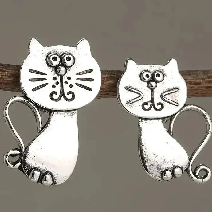 Cute Cat Design Metal Earrings for Women Simple Fashionable Zinc Alloy