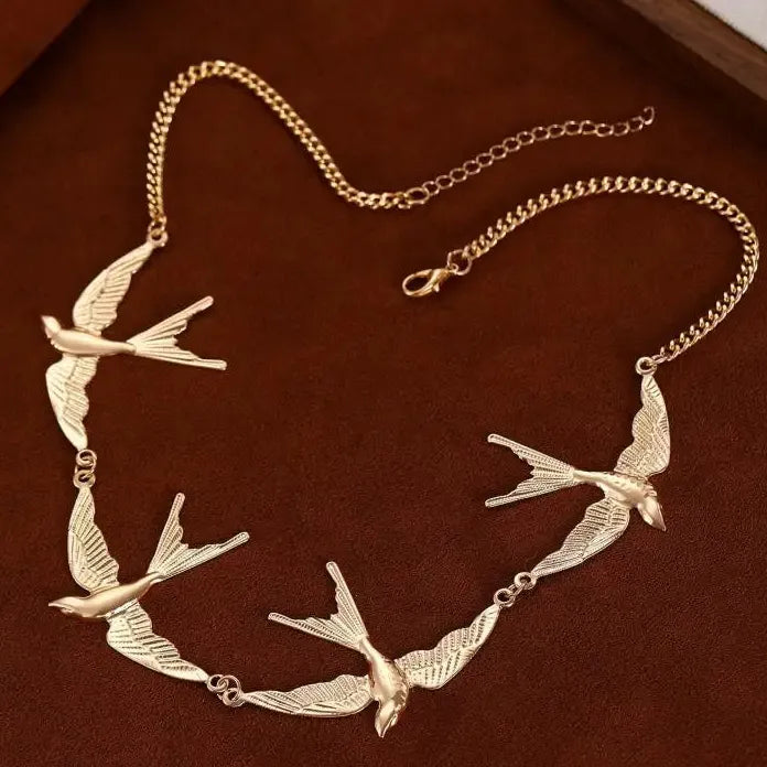 Gold Color Little Swallow Necklace Women’s Punk Chain Jewelry Gift Animal Pendant