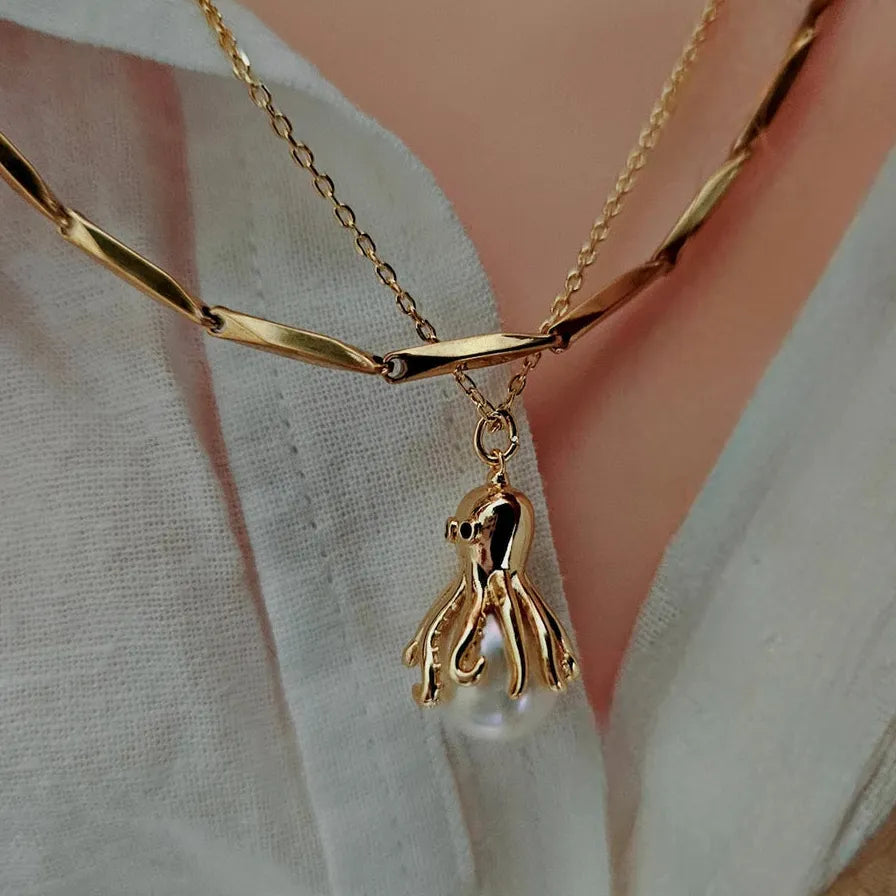 18K Gold Plated Octopus Pearl Necklace Ocean Jewelry Dainty Choker Pendant