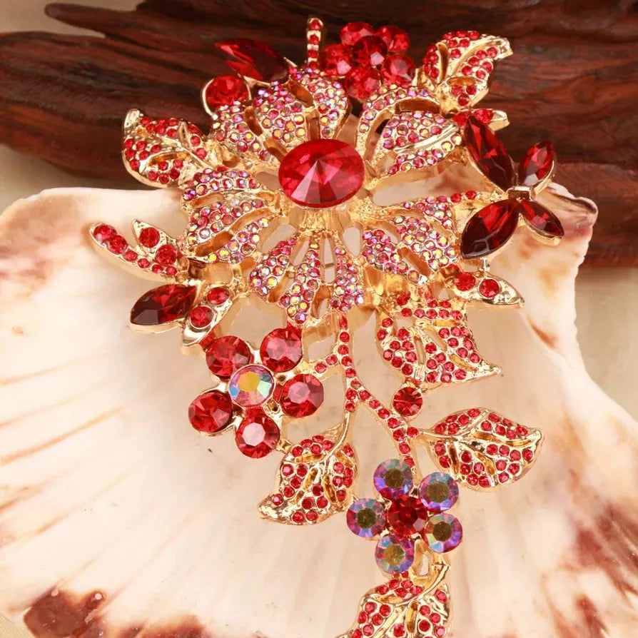 Elegant Openwork Tassel Flower Brooch for Women Classic Jewelry Accessory
