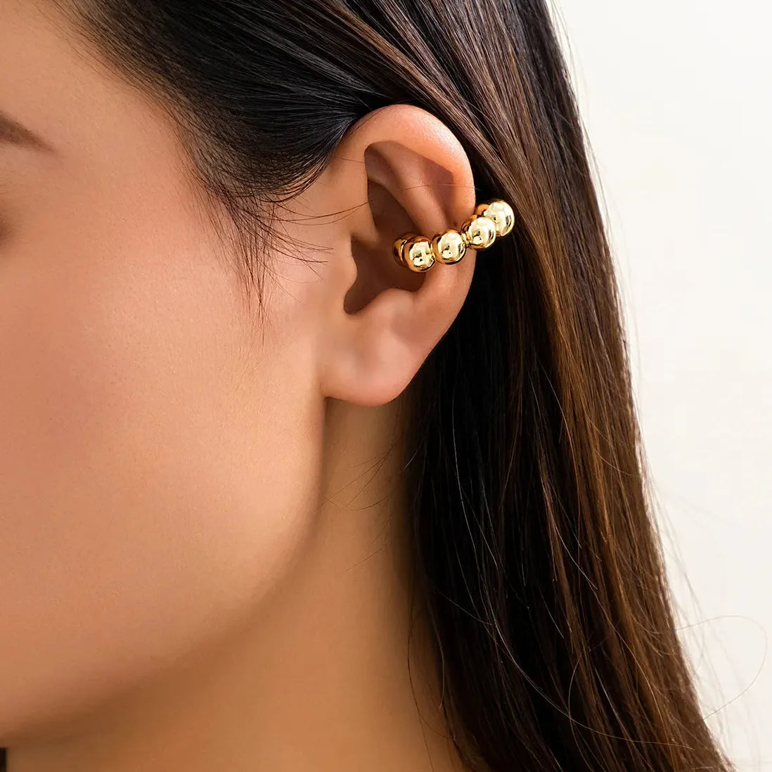 Vintage Asymmetry Round Cartilage Fake Piercing Copper Ear Clips Women Jewelry