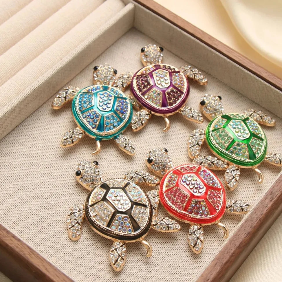 Classic Luxury Turtle Brooch for Men & Women Elegant Gift Accessory