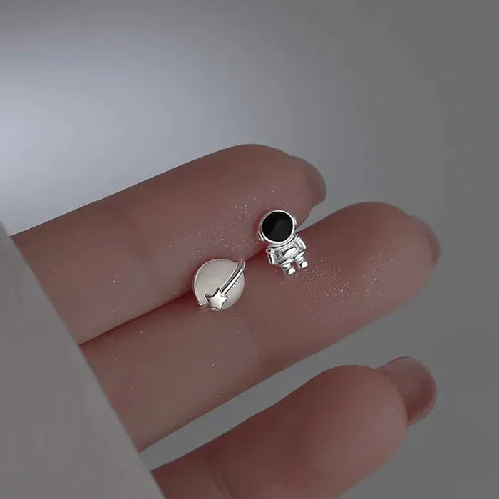 Zircon Star Moon Mini Korean Asymmetric Stud Earrings for Women Gift