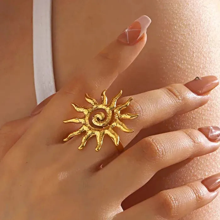 Adjustable Stainless Steel Sun Shape Ring for Women Vintage Gold Jewelry Gift