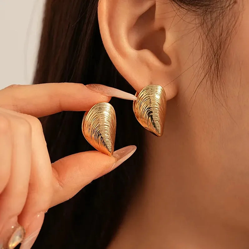 Vintage Multi-Layer C-Shape Drop Earrings for Women Goth Punk Jewelry Gift