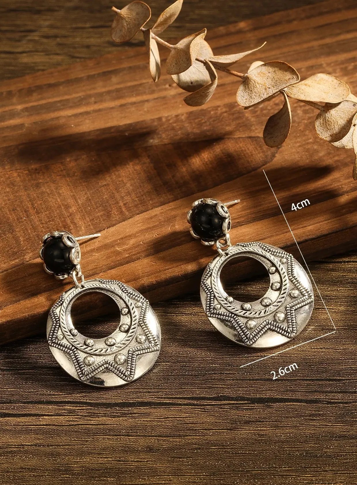 Bohemian Ethnic Retro Women's Earrings Black Stone Carving Flower Geometric Pendant Zinc Alloy Jewelry