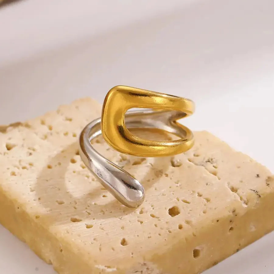 Vintage Stainless Steel U-Shaped Water Droplet Ring Minimalist Cocktail Jewelry