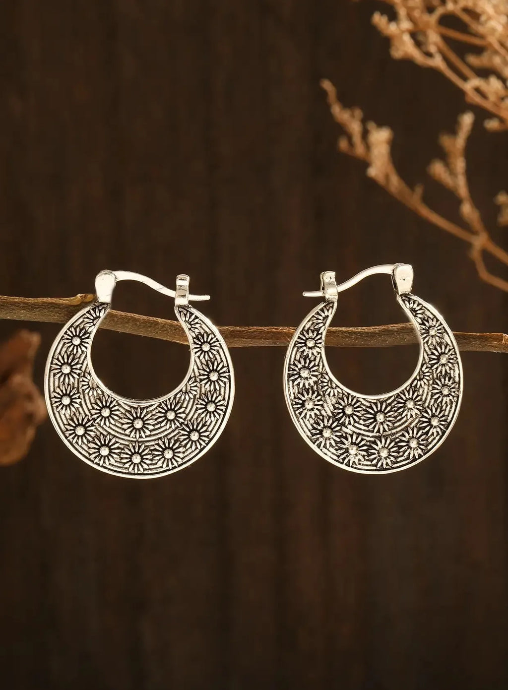 Vintage Geometric Carving Zinc Alloy Drop Earrings for Women Party Wedding Gift