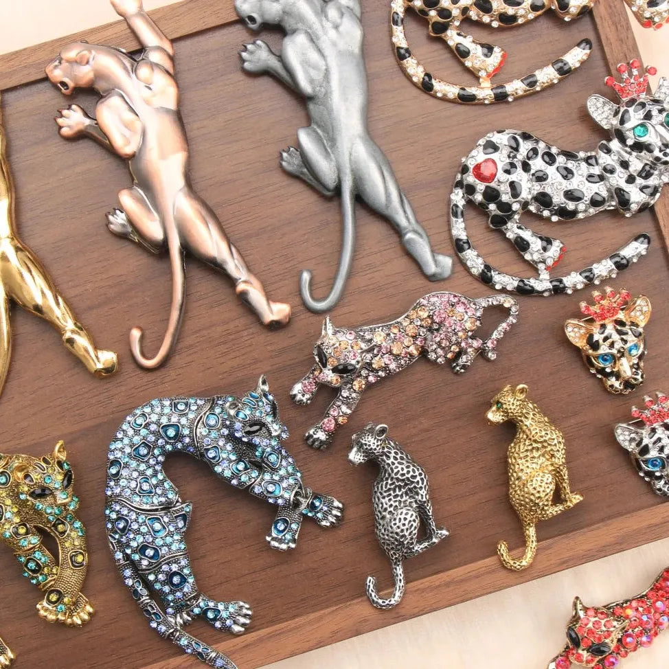 Vintage Leopard-Print Brooch for Men & Women Wedding Gift Accessory