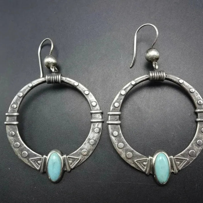 Retro Oval Green Resin Inlaid Drop Earrings Silver Metal Carved Stripes Women