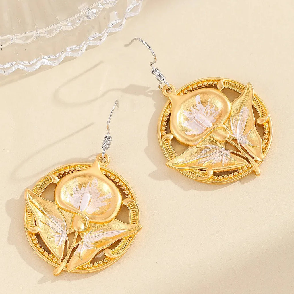 Vintage Bohemian Carved Flower Pendant Pearl Drop Earrings for Women Gift
