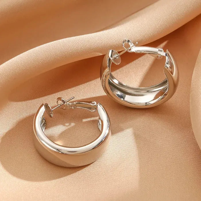 Gold C-Shaped Chunky Hoop Earrings Zinc Alloy Thick Huggie Jewelry Women