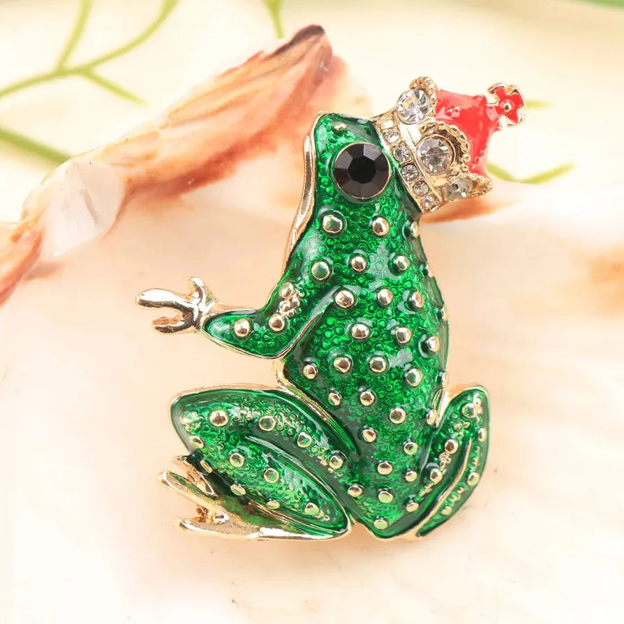Luxury Classic Frog Prince Brooch Gift for Men and Women