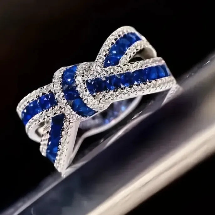 Gorgeous Women’s Fashion Finger Ring with Bright Cubic Zirconia Wedding Party Jewelry