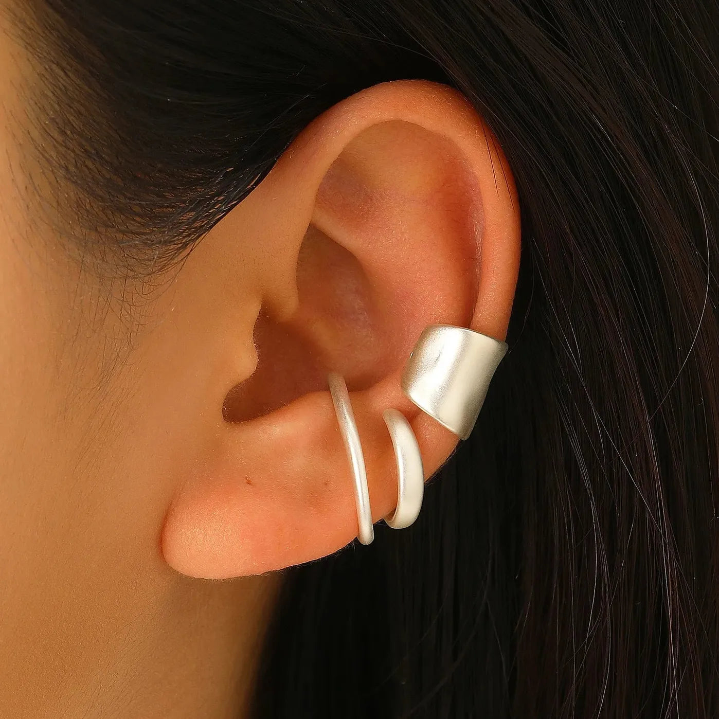 2Pcs Silver Crystal Clip Earrings Women Girls Minimalist Metal C-Shaped Ear Cuff Jewelry