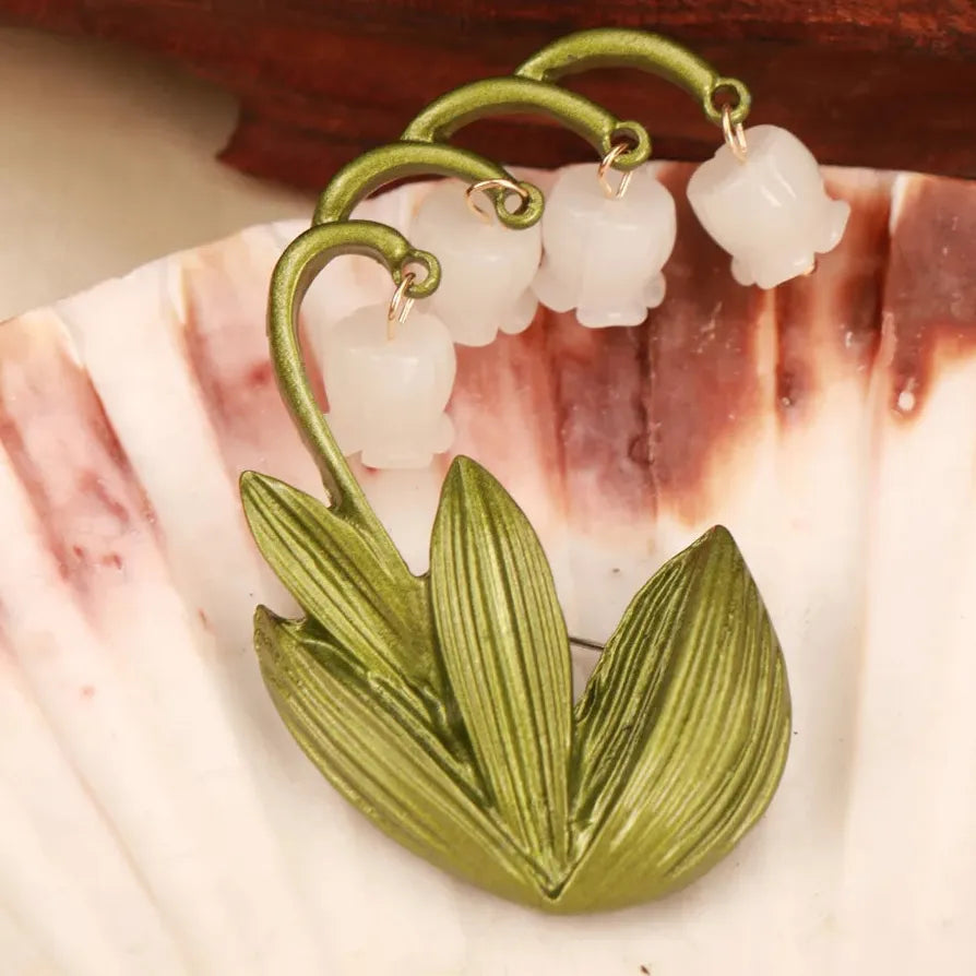 Classic Luxury Tulip Flower Brooch Elegant Gift for Men & Women
