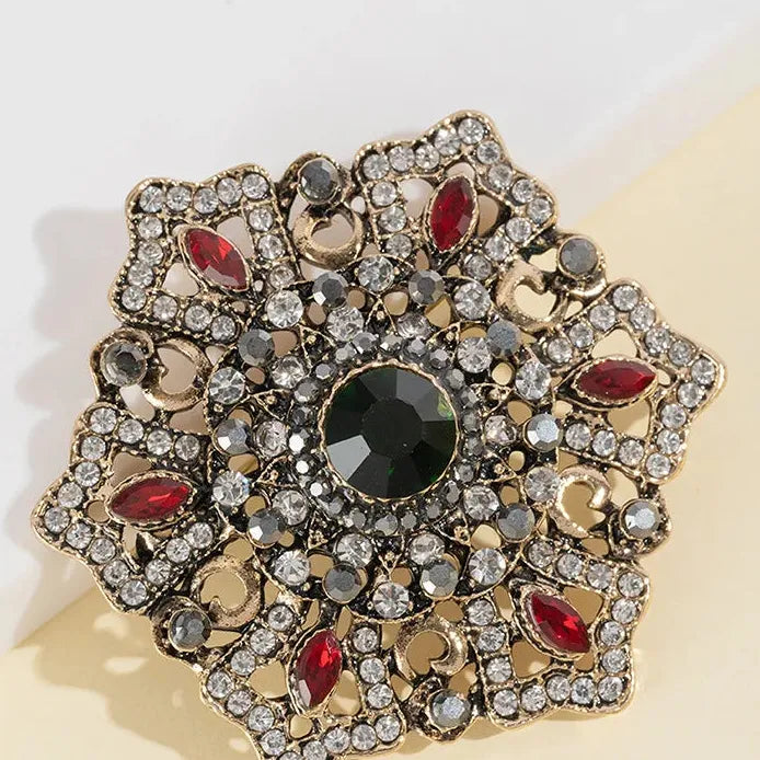 Vintage Style Rhinestone Flower Brooch Corsage Pin for Jackets & Scarves
