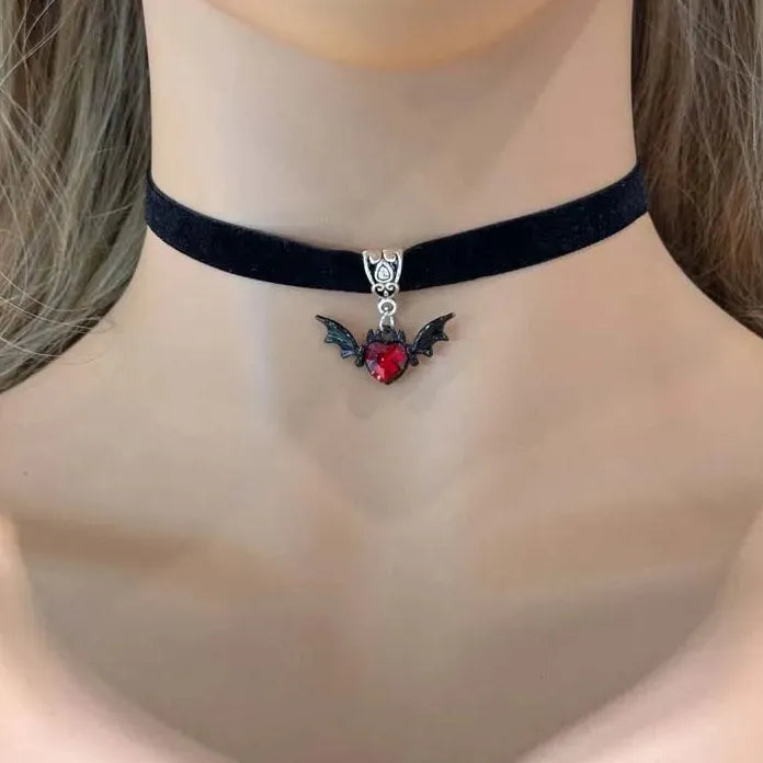 Punk Black Bat Wings Cotton Pendant Choker Necklace Gothic Red Heart Crystal Jewelry