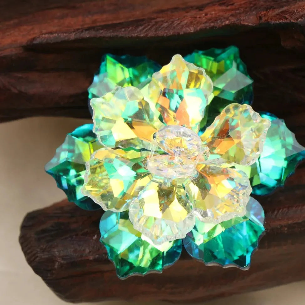 Classic Floral Brooch for Wedding Party Gift Men & Women
