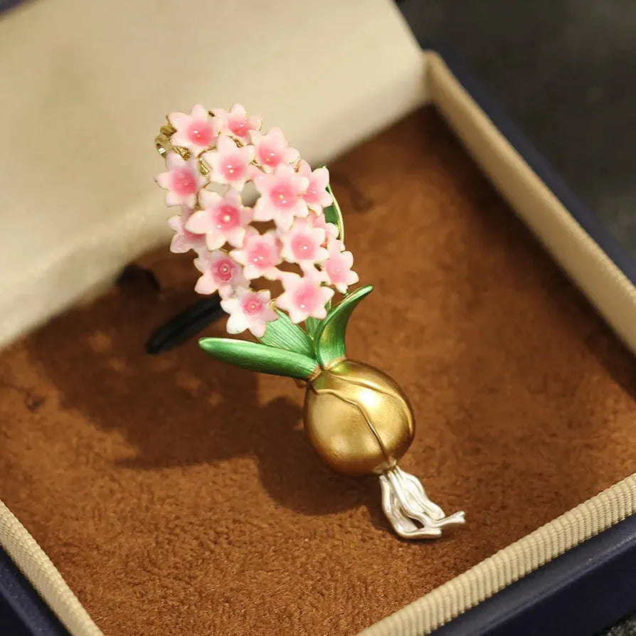 Lilac Floral Brooch Pin Elegant Fashion Jewelry for Women Accessory
