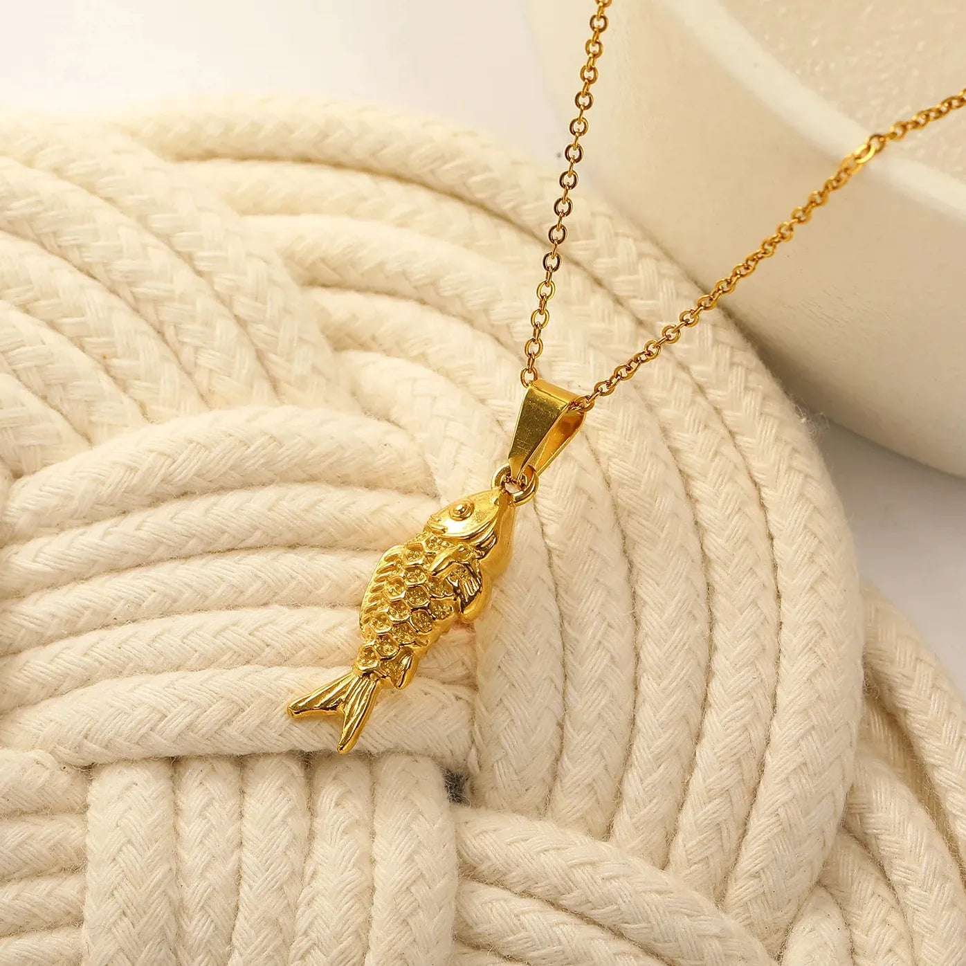 18K Gold Plated Stainless Steel Lava Texture Small Fish Choker Necklace Women Jewelry