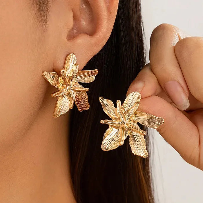 Colorful Exaggerated Flower Drop Earrings Zinc Alloy Petal Starfish Gift