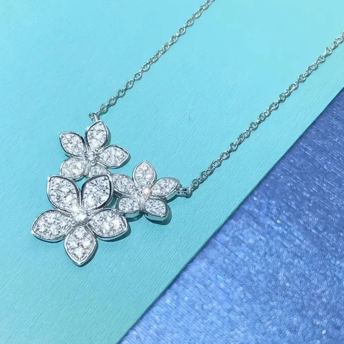 Flower Pendant Necklace with Cubic Zirconia Wedding Jewelry for Women