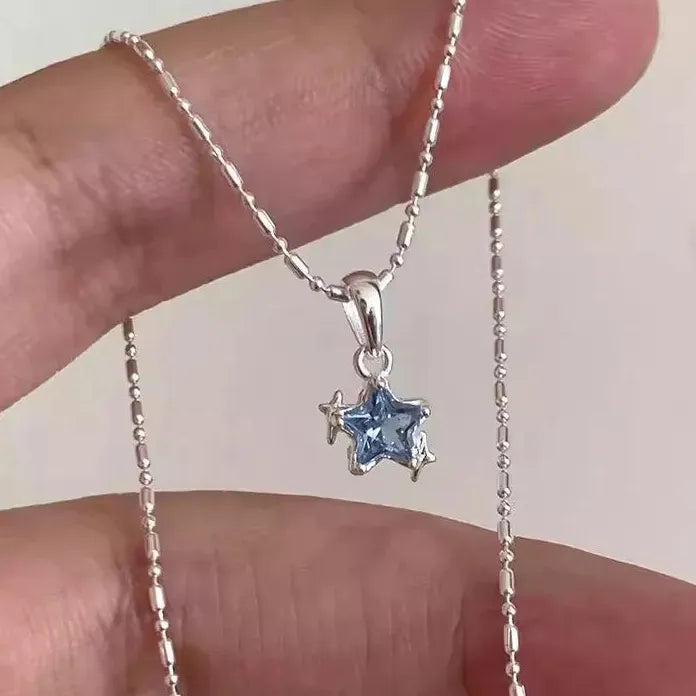 Star Hollow Zinc Alloy Choker Necklace Vintage Pendant Jewelry for Women Men