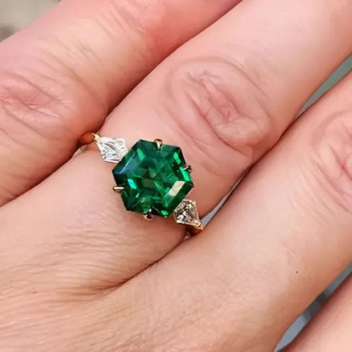 Geometric Green Cubic Zirconia Brass Ring for Women Wedding Party Jewelry
