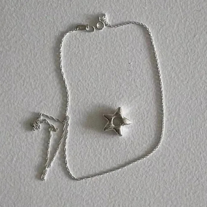 Star Hollow Zinc Alloy Choker Necklace Vintage Pendant Jewelry for Women Men