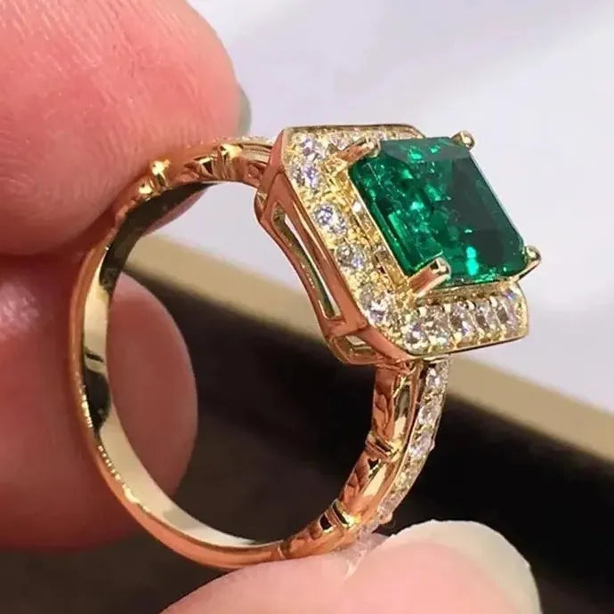 European American Hot Sale Women's Golden Acrylic Ring Simple Personalized