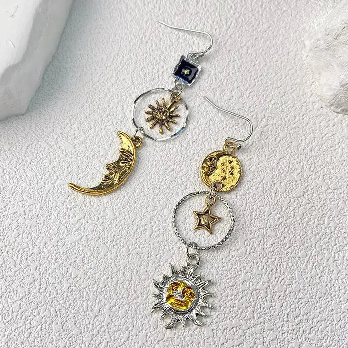 Vintage Asymmetric Sun Moon Tassel Dangle Earrings for Women Stylish Jewelry