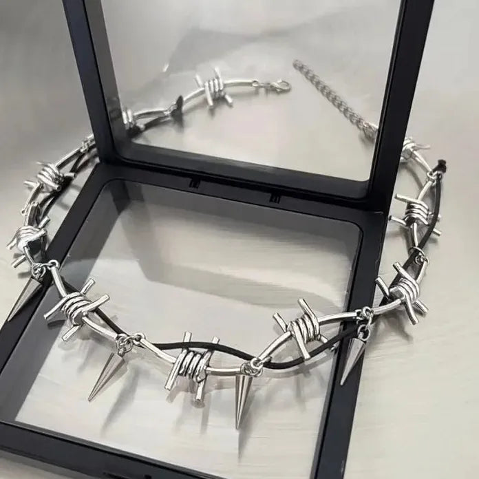Punk Metal Thorn Rivet Choker Necklace Unisex Gothic Y2K Chain Jewelry