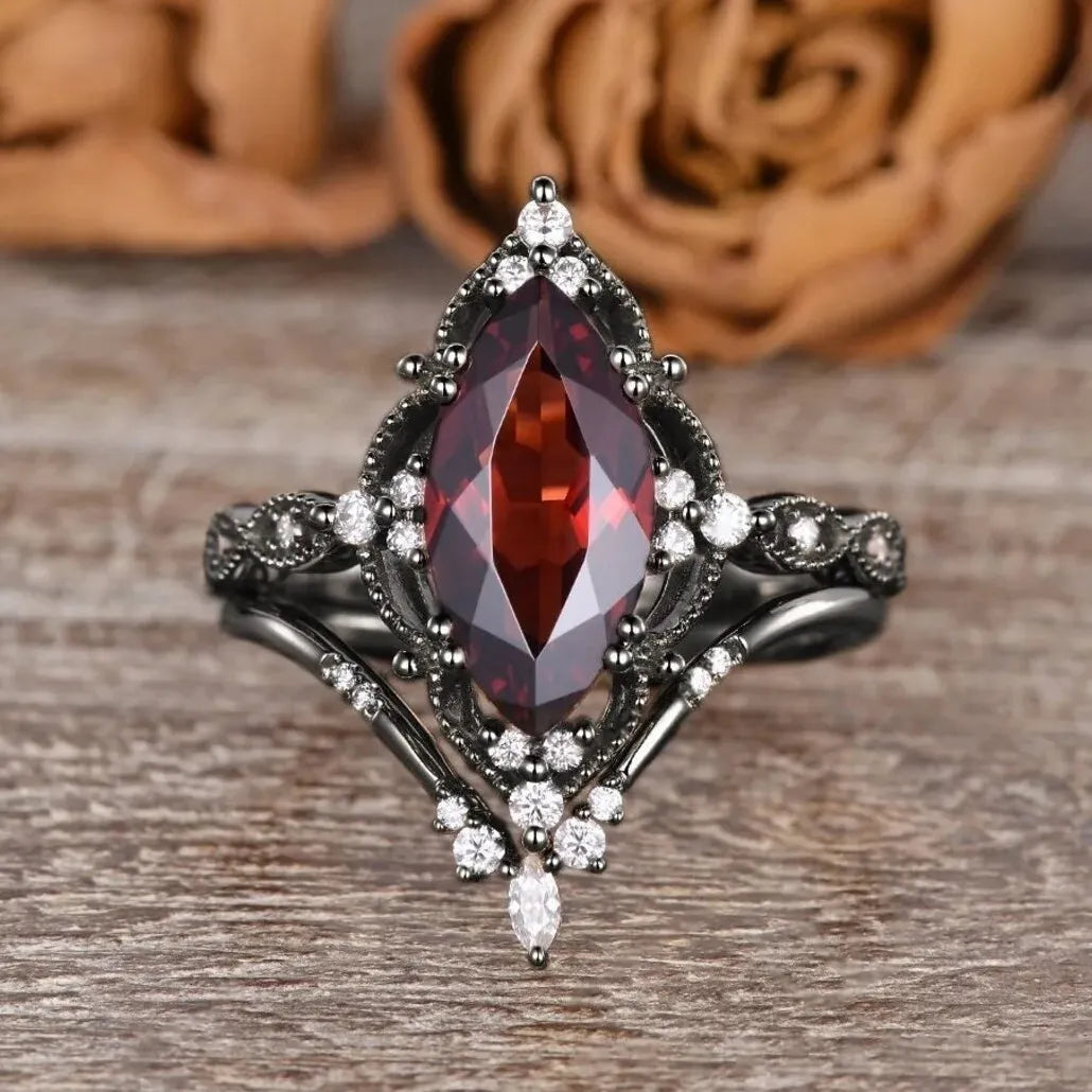 2Pcs Luxury Retro Gun Plated Black Inlay Micro Red Zircon Couple Rings Zinc Alloy