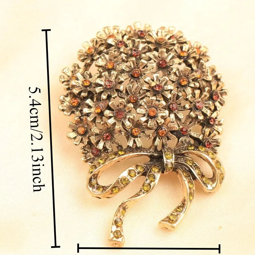 Classic Floral Brooch Wedding Gift for Men & Women Elegant Style