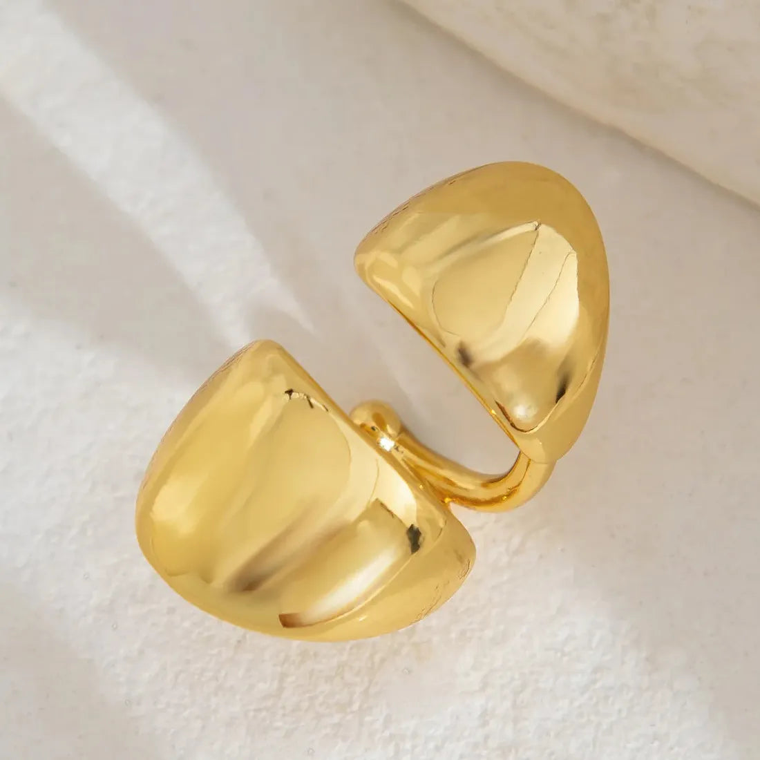 Vintage Zinc Alloy Double-Layer Clip Earrings Women Glossy C Shape Ear Cuff Y2K