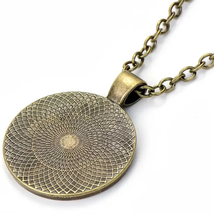 Vintage Round Butterfly Fairy Glass Dome Pendant Necklace Gift Zinc Alloy