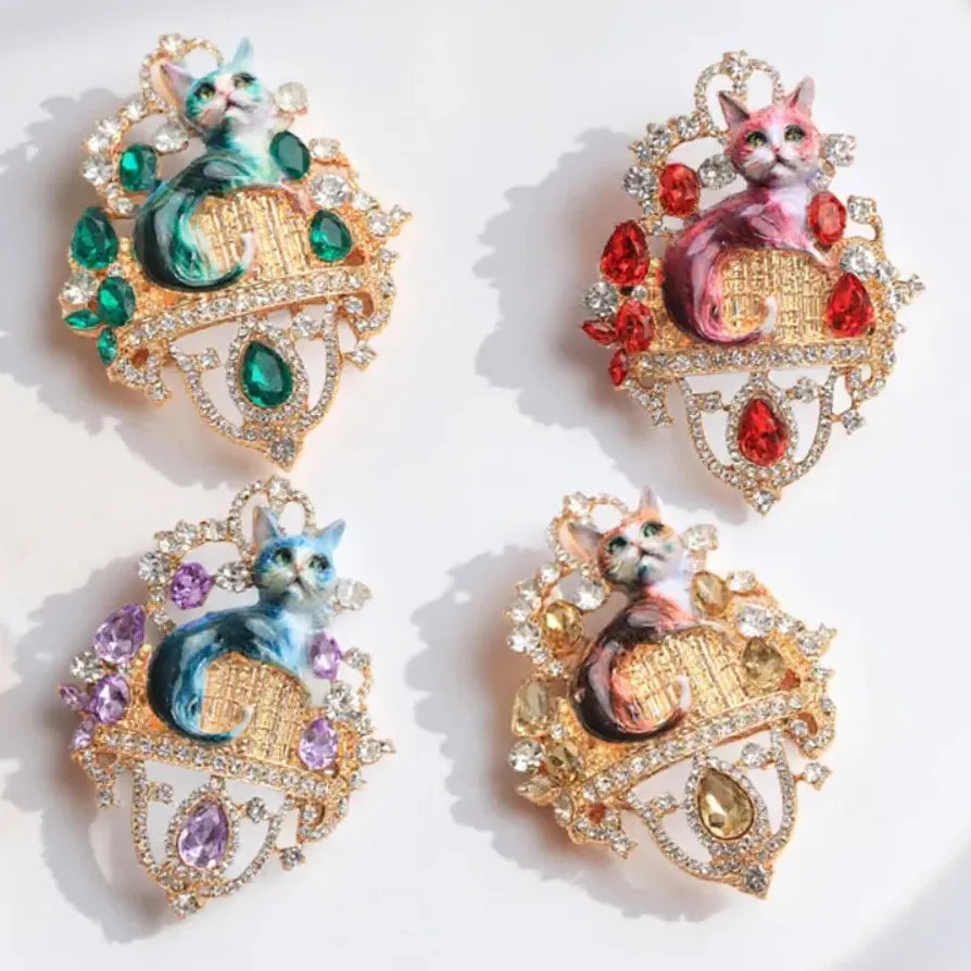 Luxury Elegant Classic Cat Brooch Jewelry Gift for Women Men