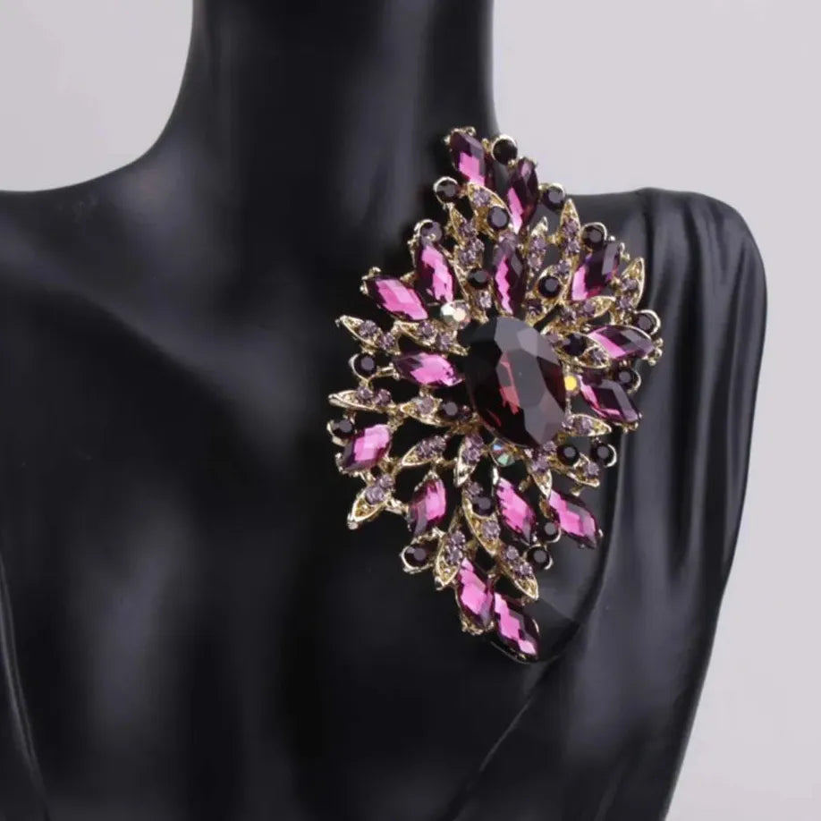 Classic Floral Brooch for Men & Women Wedding Party Gift Accessory