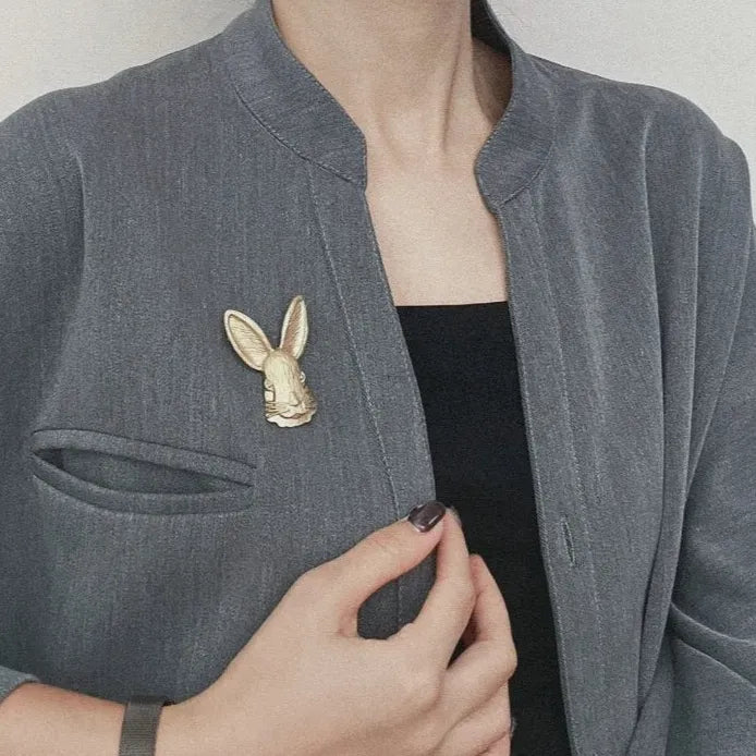 Vintage Matte Gold Big Ears Bunny Brooch for Women Elegant Gift Accessory