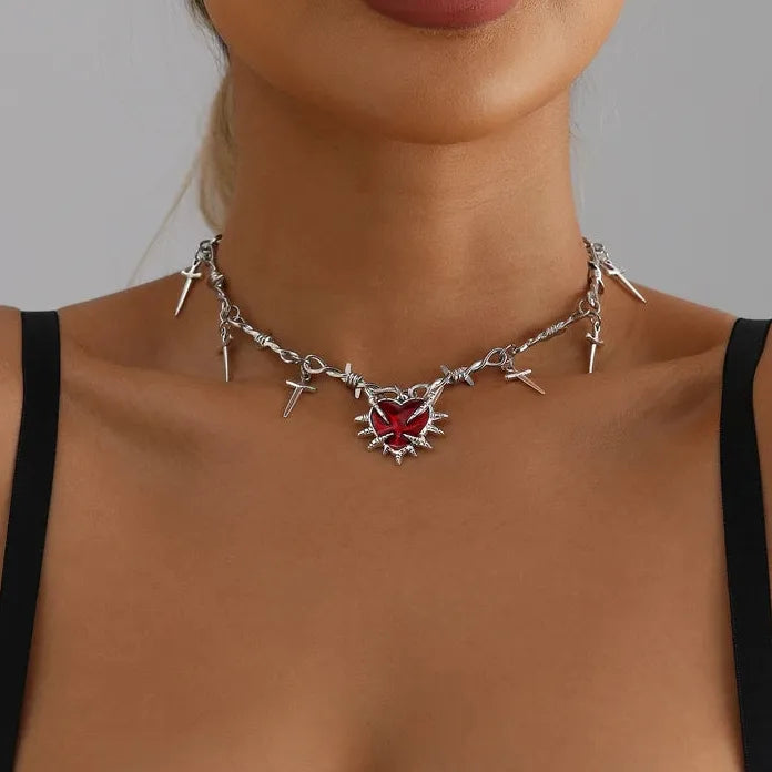Black Heart Pendant Necklace Women Gothic Y2K Punk Cross Thorn Zinc Alloy Gift