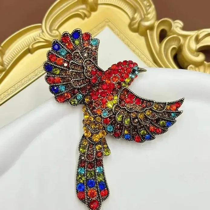 Luxury Bird Ladies Brooch Classic Party Coat Pin Elegant Gift Accessory