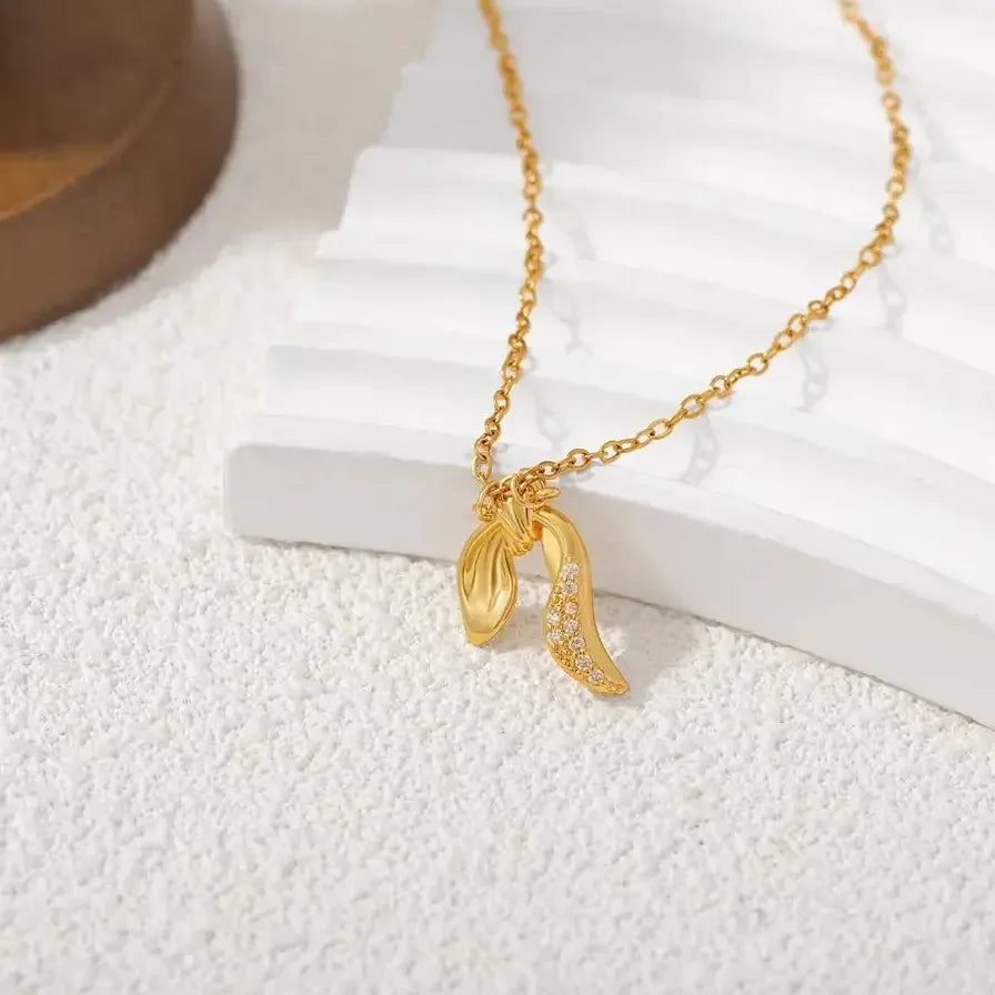 18K Gold Plated Copper Bowknot Necklace for Women Cubic Zirconia Choker Gift