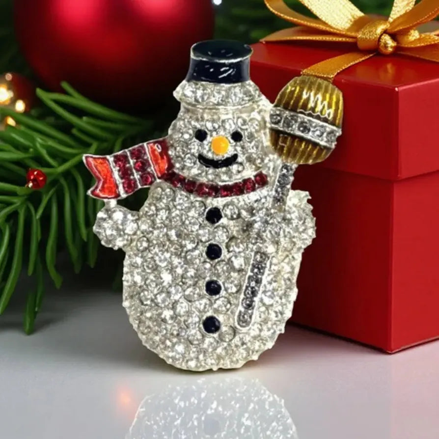 Elegant Christmas Snowman Brooch Pin Jewelry Gift for Men and Women