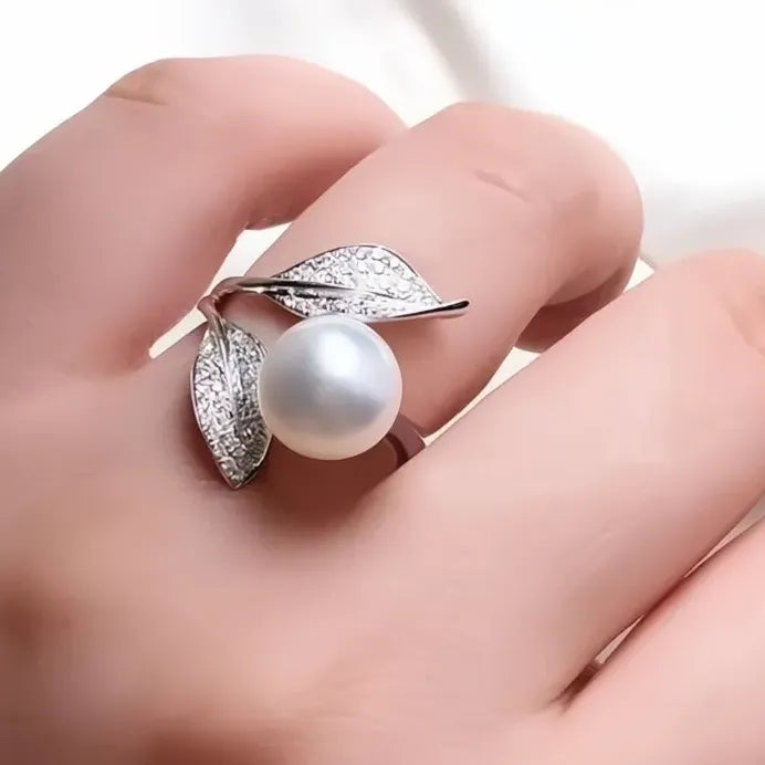Leaf Design Simulated Pearl Wedding Band Ring for Women Bridal Jewelry